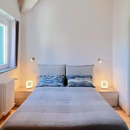Apartamento Luminosa Mansarda Con Vista Mare *