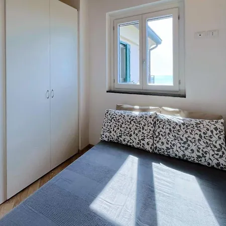 Apartamento Luminosa Mansarda Con Vista Mare *