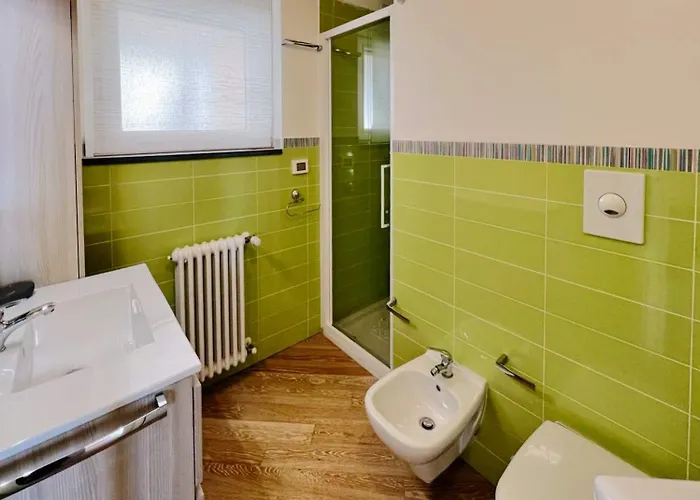 Luminosa Mansarda Con Vista Mare Apartmán *